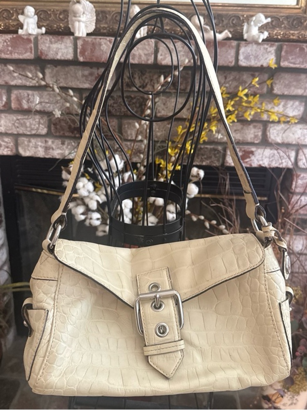 Vtg Dooney & Bourke Yellow Croc Embossed Shoulder Bag